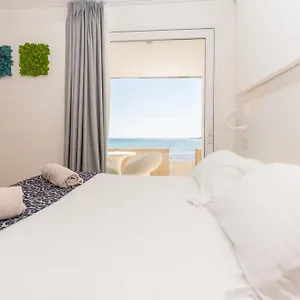 4* Hotel White Bay
